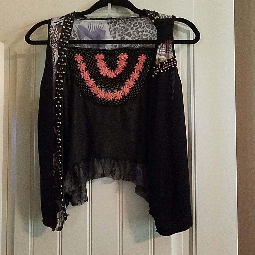 BKE Buckle Vest